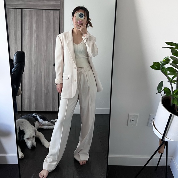 New Blazer set for sale - Picture 2 of 3